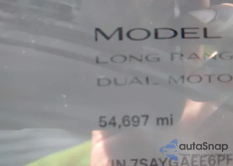 2023 Tesla Model Y z USA, uszkodzony, nr VIN 7SAYGAEE6PF709703